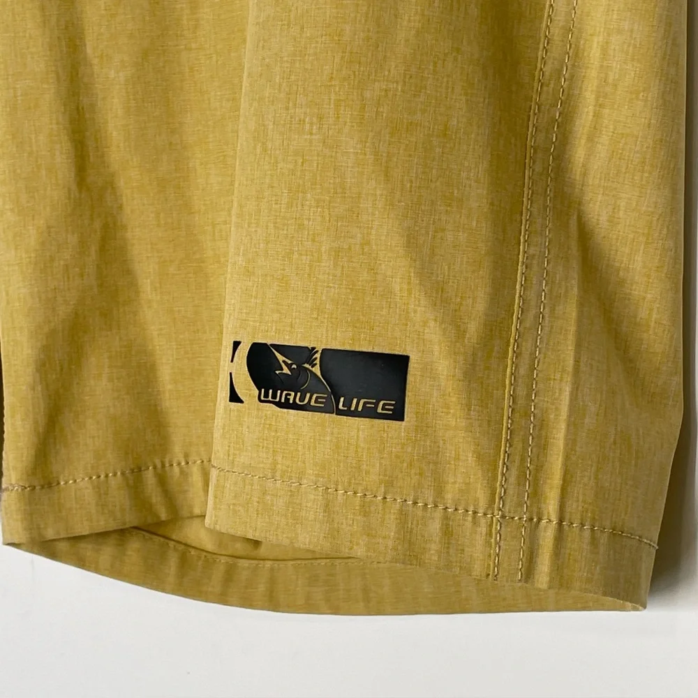Wave Life Tuna H2O Active Hybrid Shorts Size 34 Flat Front Board Shorts